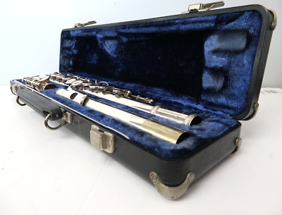 Vintage W.T. Armstrong Flute Model 104 with Hard Case Elkhart Ind