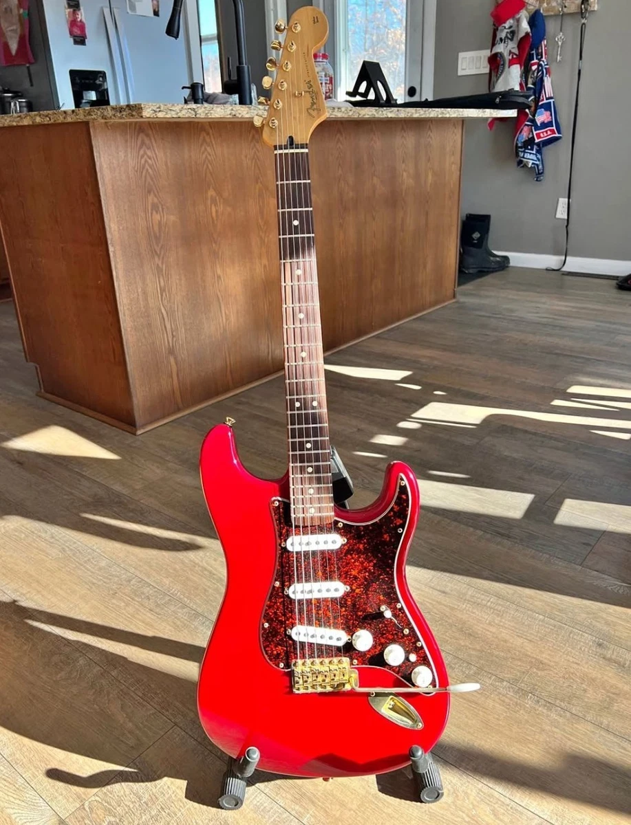 Fender Deluxe Stratocaster for sale | eBay