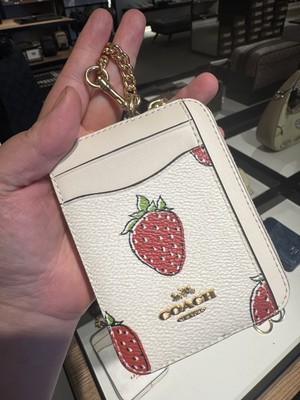 NWT Coach Zip Card Case With Strawberry Print CAR32 | eBay