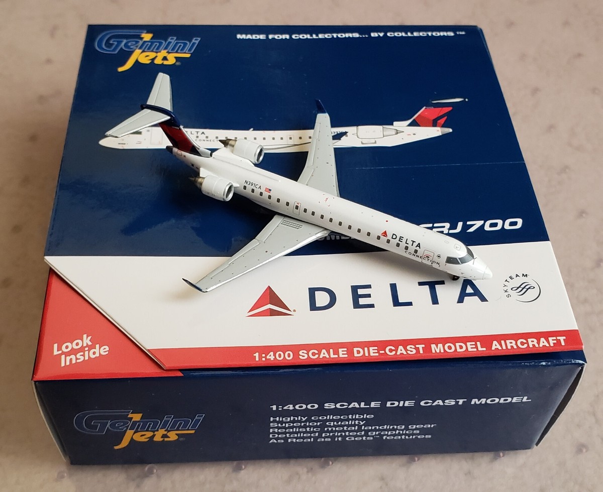 Gemini Jets Bombardier CRJ700 Delta Connection N391CA in 1:400