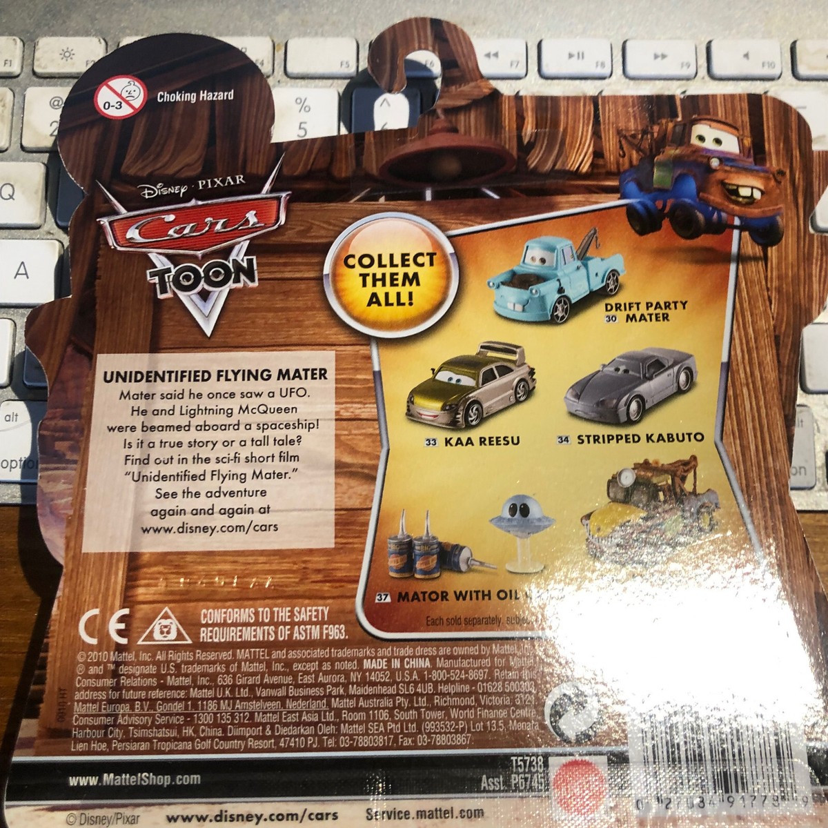 Disney Pixar Cars Toon Mator With Oil Cans #37 (Imperfect Card