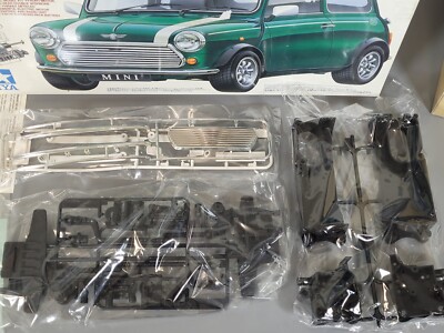 New Tamiya 1/10 R/C Rover Mini Cooper Racing FWD M-01 Chassis
