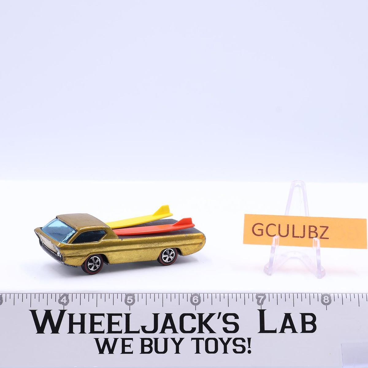 Deora Gold 1968 Redline Hot Wheels Mattel Vintage RL w/ Surfboards