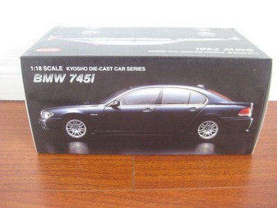 1:18 BMW Kyosho 745i (E65) Diecast Model Car- Dark Blue BRAND NEW