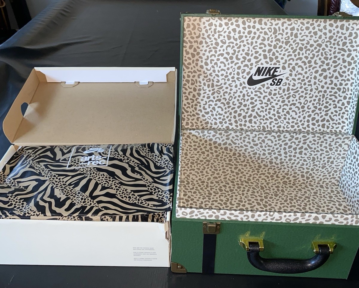 Nike Arts-Rec SB Dunk Low Special Box Safari Trunk - RARE