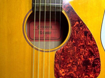 Yamaha FG-Junior JR1 Red Label Acoustic Guitar, Case, Strap - Good