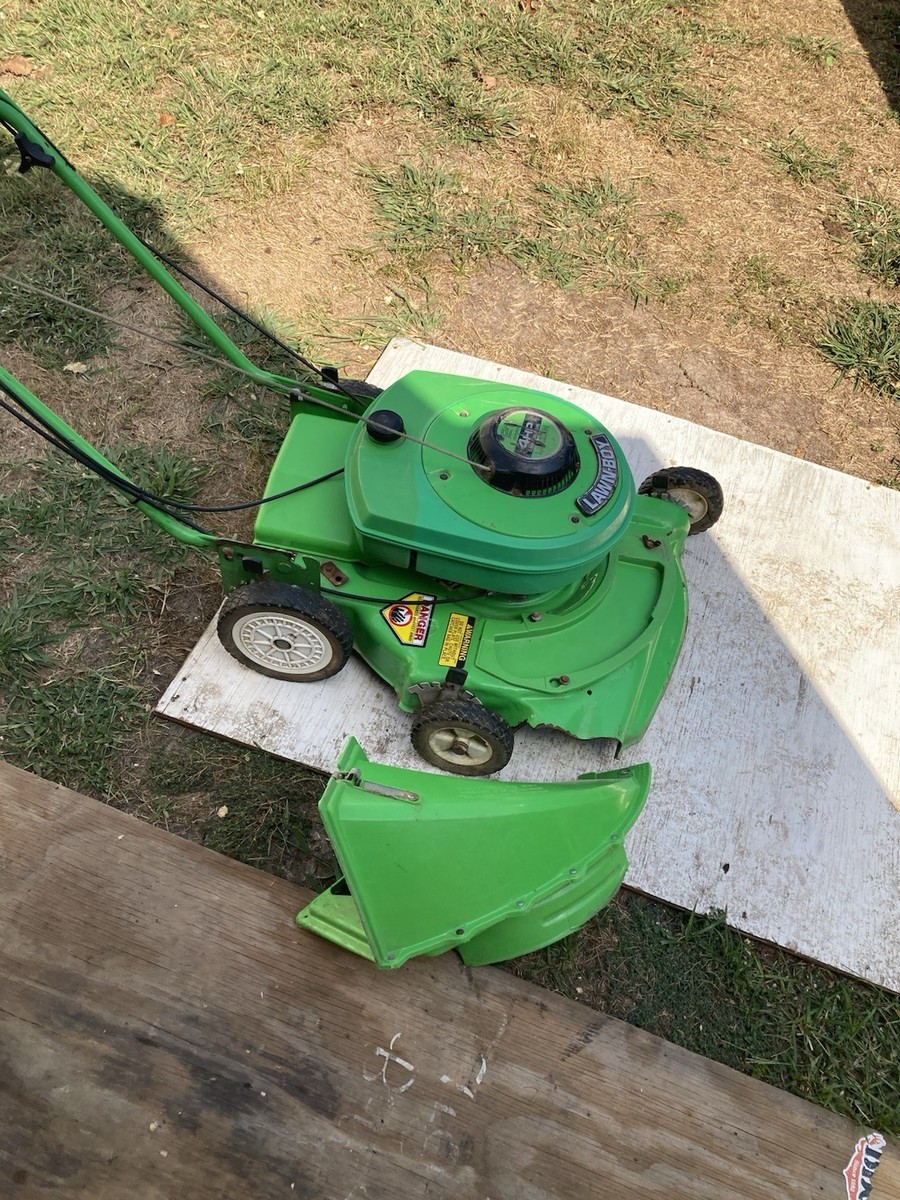 Vintage Rare Model L21zpnc 21'' Lawn-boy 2 Cycle Mower 1980s Green