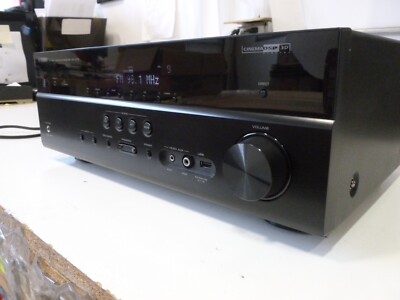 Bundled: Yamaha RX-V573 7.1 Channel Receiver w/(5) Klipsch Quintet