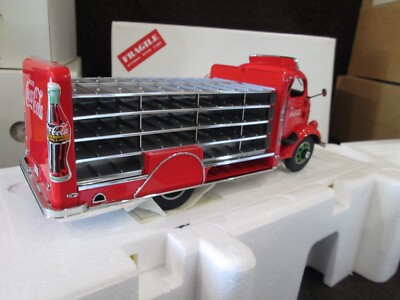 Danbury Mint Diecast 1938 GMC Cabover engine Coca Cola Delivery