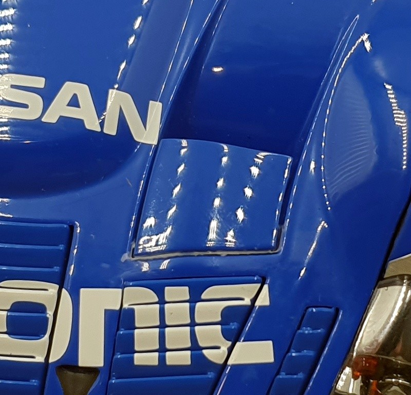 Autoart 1/18 Scale diecast 80877 Calsonic Impul Nissan GT-R #12