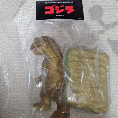 MEDICOM Anraku Ansaku Godzilla 1954 Dr. Yamane Explanation