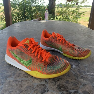 Mens Nike Kobe Mentality II Total Crimson Shoes Basketball 818952