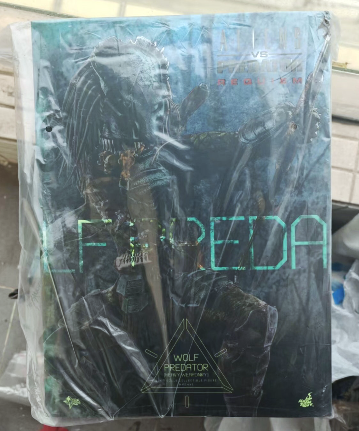 Hot Toys Mms443 –Aliens Vs Predator：Requiem – 1/6th Wolf Predator