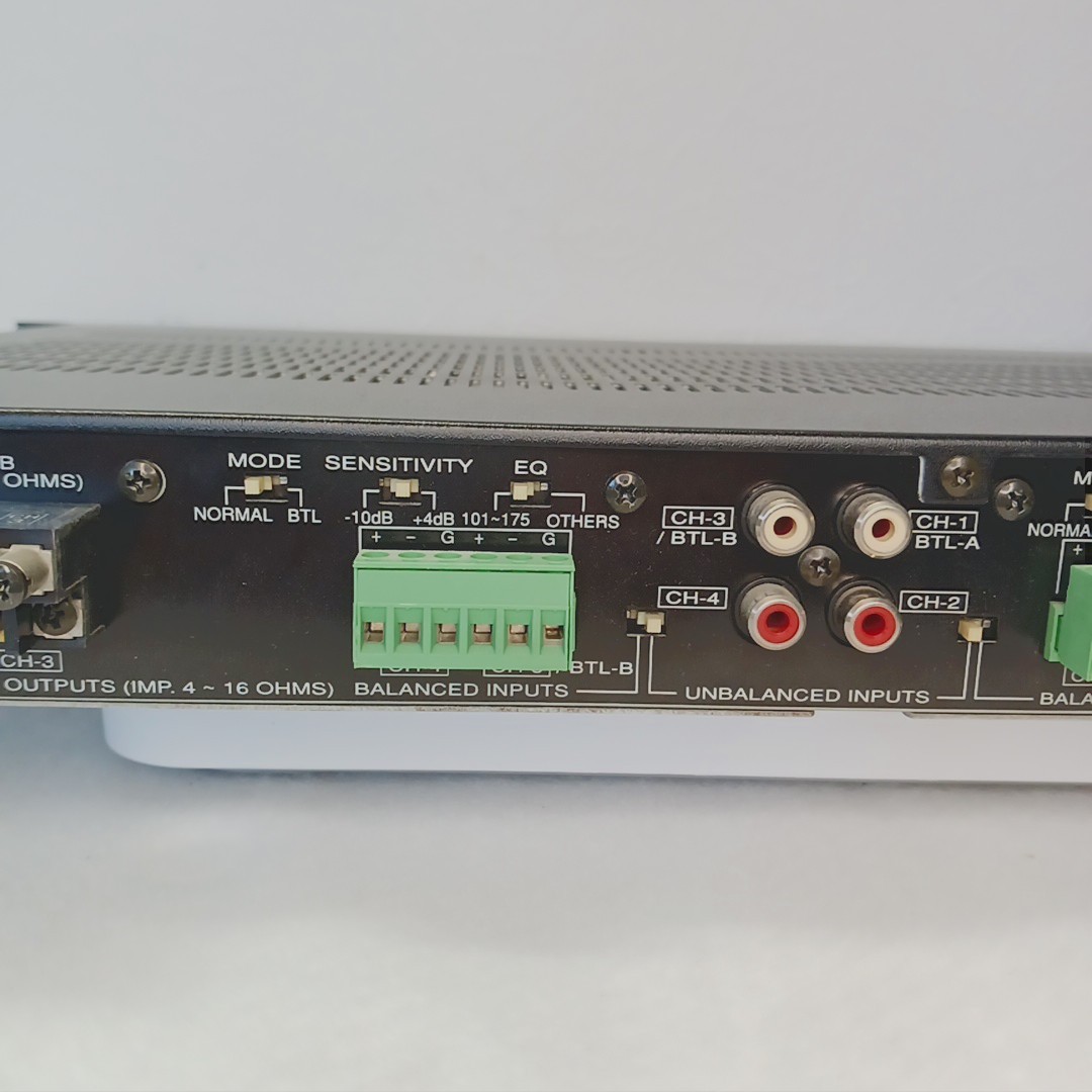 Bose 1200 VI Professional Power Amplifier 4 Channel 1U Rack Mount