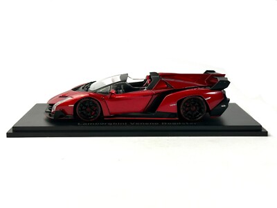 Kyosho 1:43 Lamborghini Veneno Roadster Red Metallic/Red line