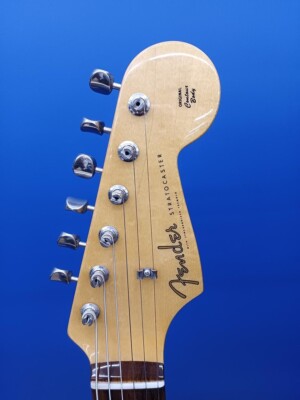 Fender Japan ST62-QT Quilted Top Stratocaster Guitar Blue Sunburst