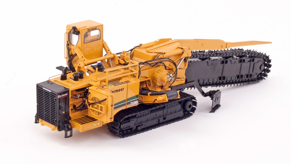TWH 086-09002 Vermeer T1255 Commander Track Trencher Die-cast 1/50