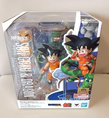 S.H.Figuarts SON GOKU & Dragon 40th Anniversary Edition V Jump