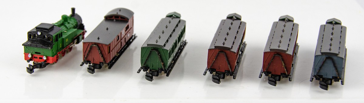 Vintage Marklin Mini-Club 8104 German Z Scale Steam Locomotive