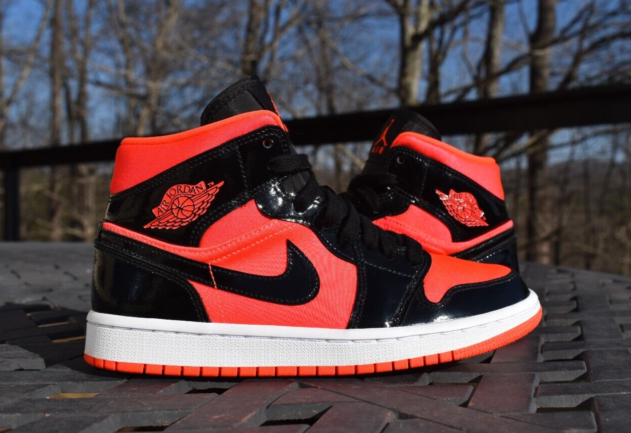 Nike Air Jordan 1 Mid 'Hot Punch' 2020 BQ6472-600 Women Size 6.5