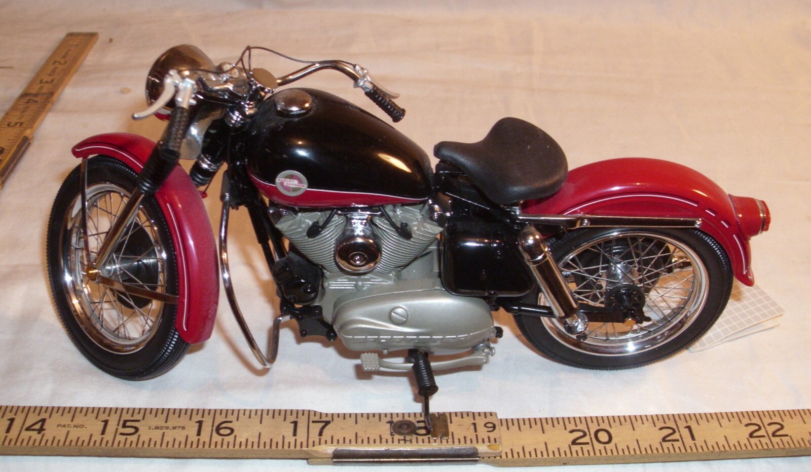 FRANKLIN MINT 1957 HARLEY DAVIDSON XL SPORTSTER MOTORCYCLE MODEL 1