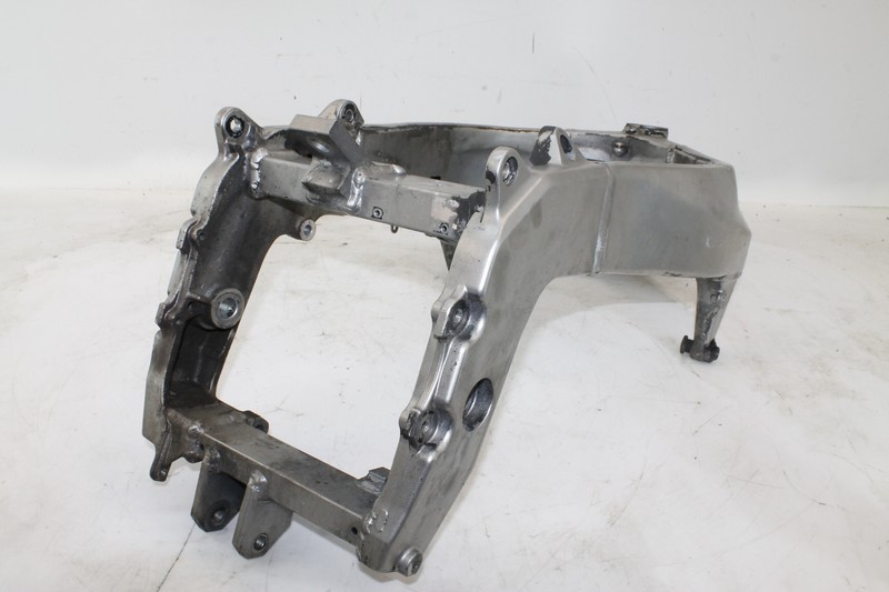 03-04 NINJA ZX6R 636 100% GOOD! MAIN FRAME CHASSIS VERY SMALL DING