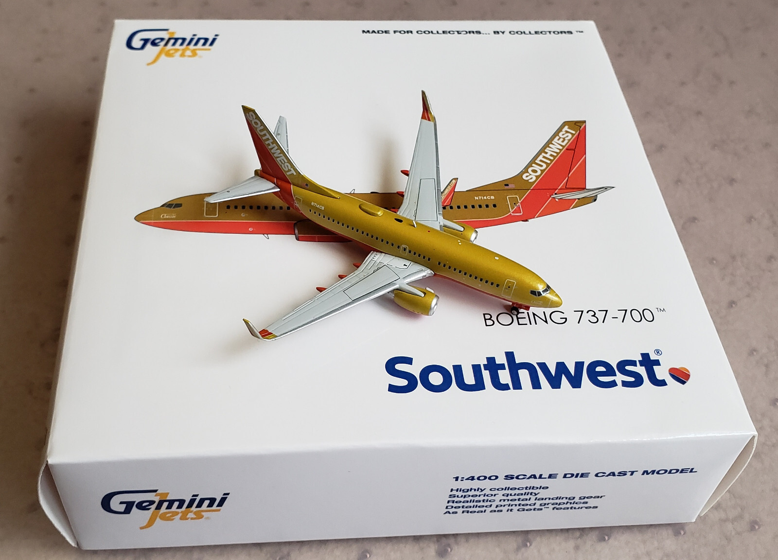 Gemini Jets Boeing 737-700 Southwest N714CB Desert Gold in 1:400