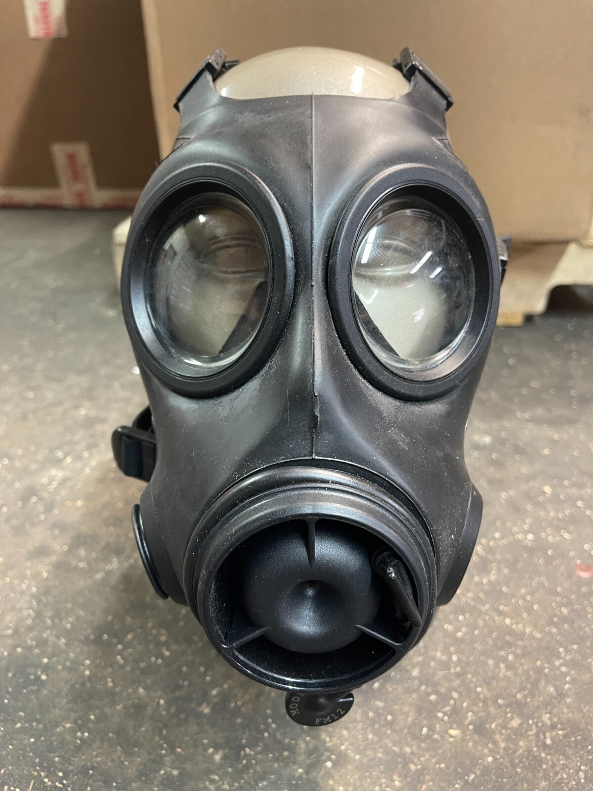 FM12 Gas Mask, AVON, Size 2 (Medium) | eBay