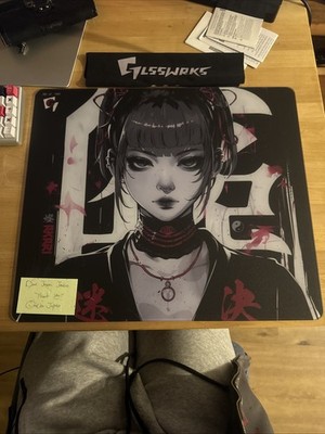 GLSSWRKS Akari 日本限定版 255 of 1000 Akari Premium Glass Mousepad