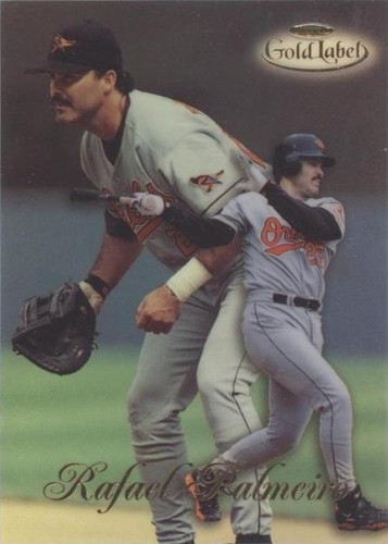 2023-24 Topps Museum Collection AC Milan Rafael Leao Auto Gold