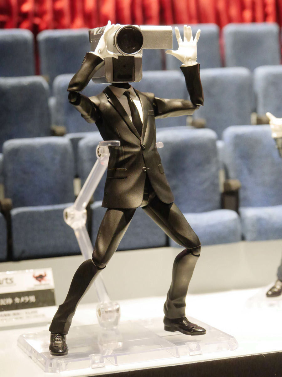 映画泥棒のカメラ男＆パトランプ男のフィギュア実物を撮影してきた