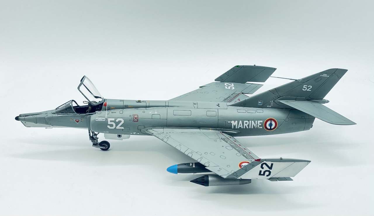 エレール 1⁄48 フランス海軍 ダッソー エタンダールIV M 艦上戦闘攻撃