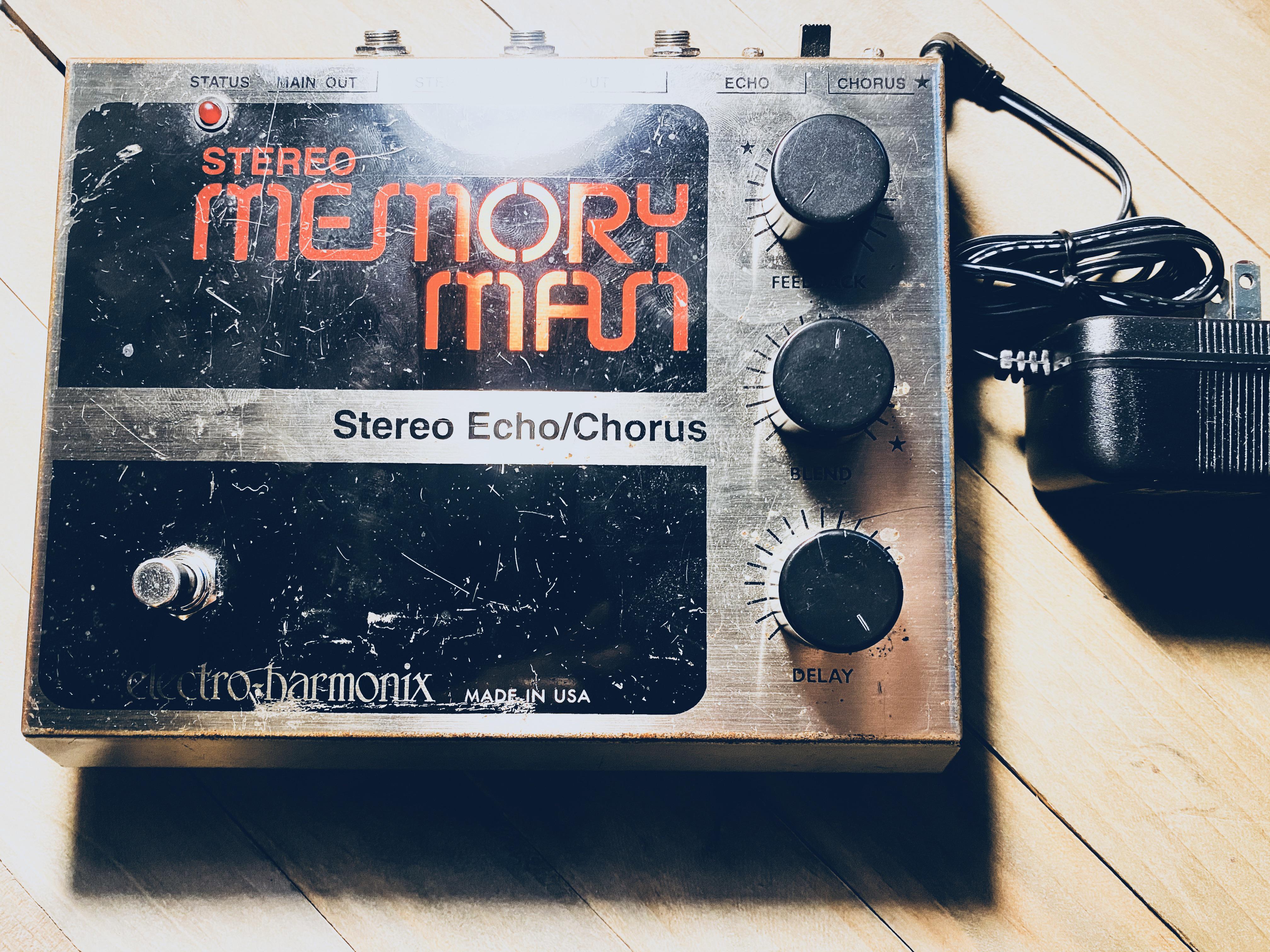 My “vintage” EHX Stereo Memory man! : r/guitarpedals