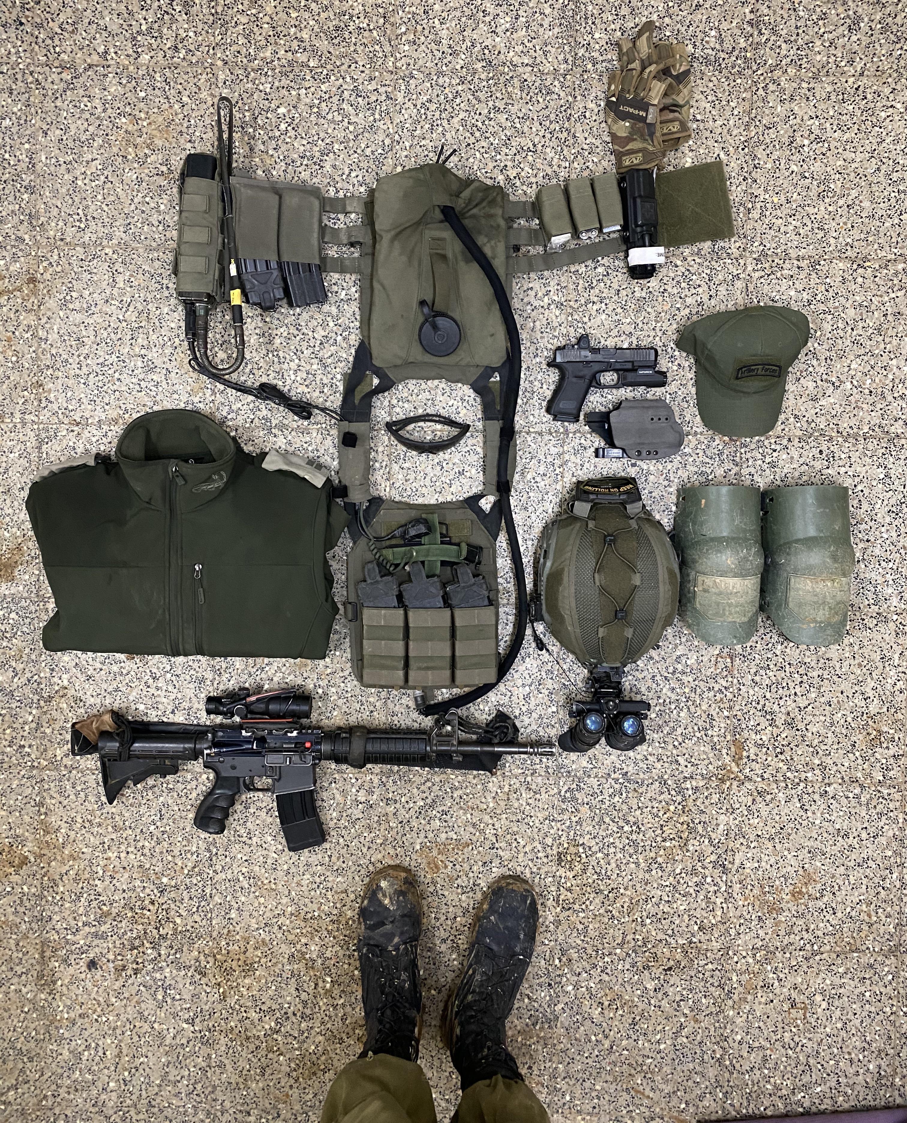 IDF Captain Kit, what should I add ? : r/tacticalgear