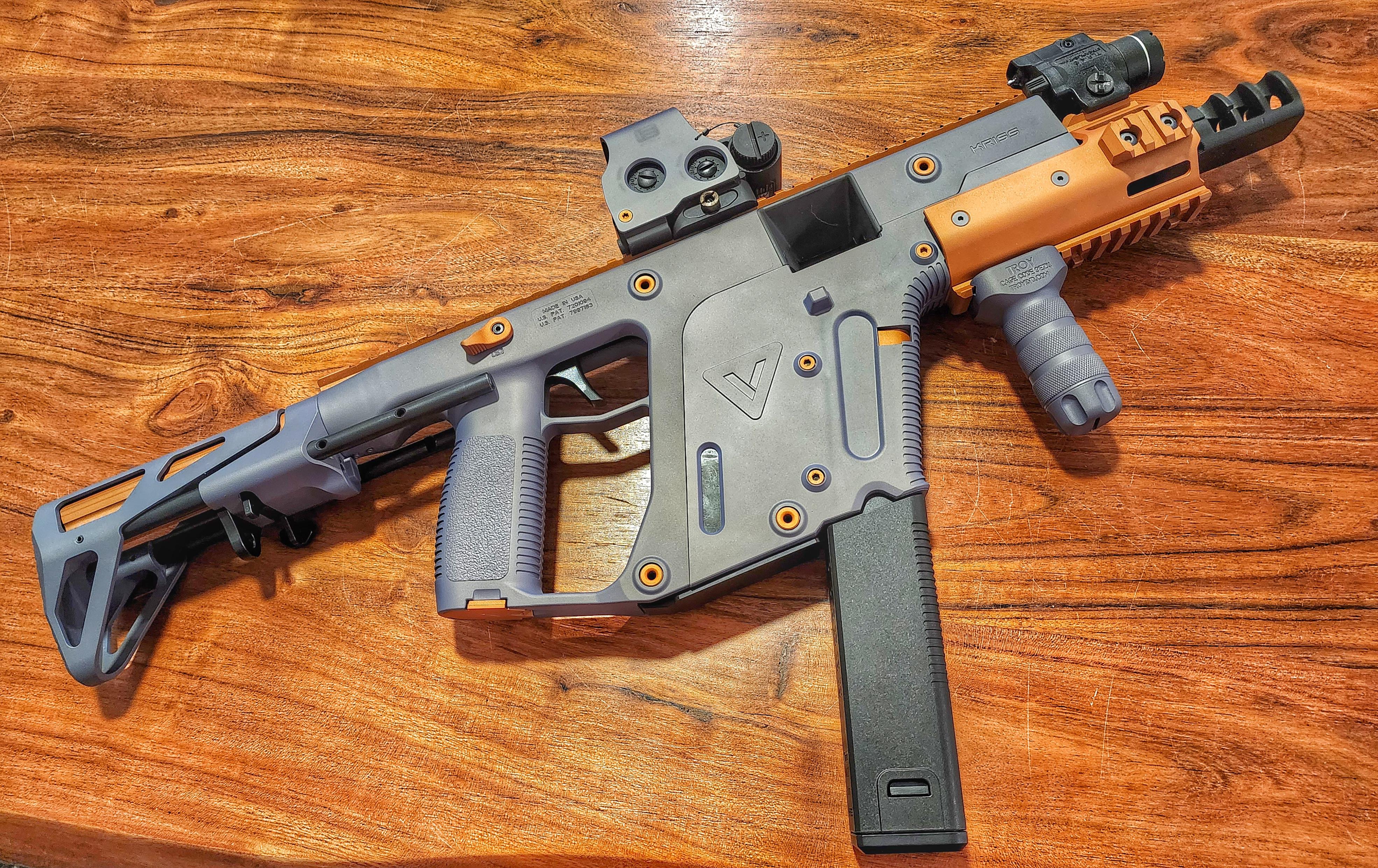 カスタムセラコートミックスの10mm Kriss Vector SBR。 : r/GunPorn