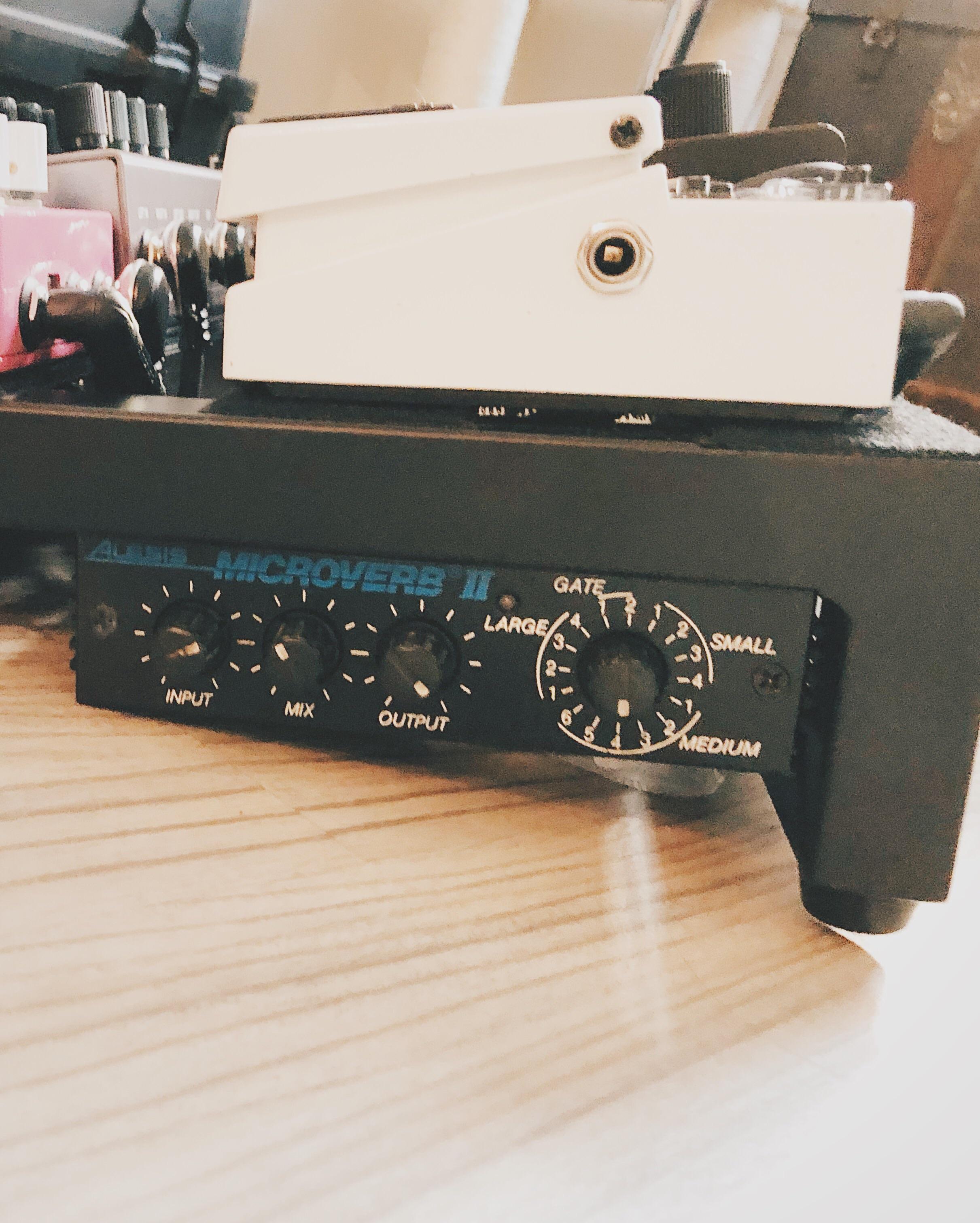 Just mounted an Alesis MICROVERB II under my board : r/guitarpedals