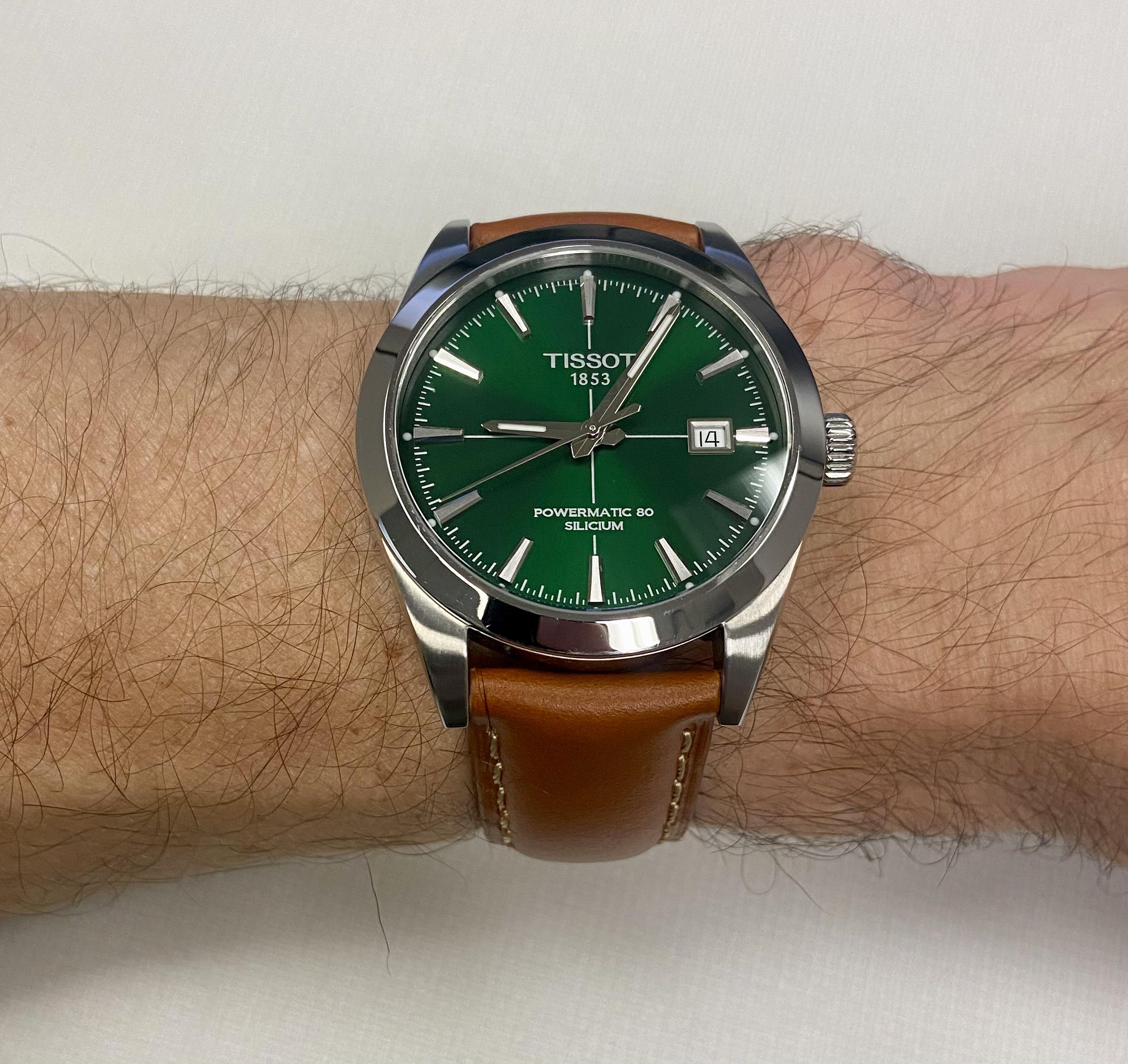 ティソ ジェントルマン] グリーンの文字盤に新しいストラップ : r/Watches