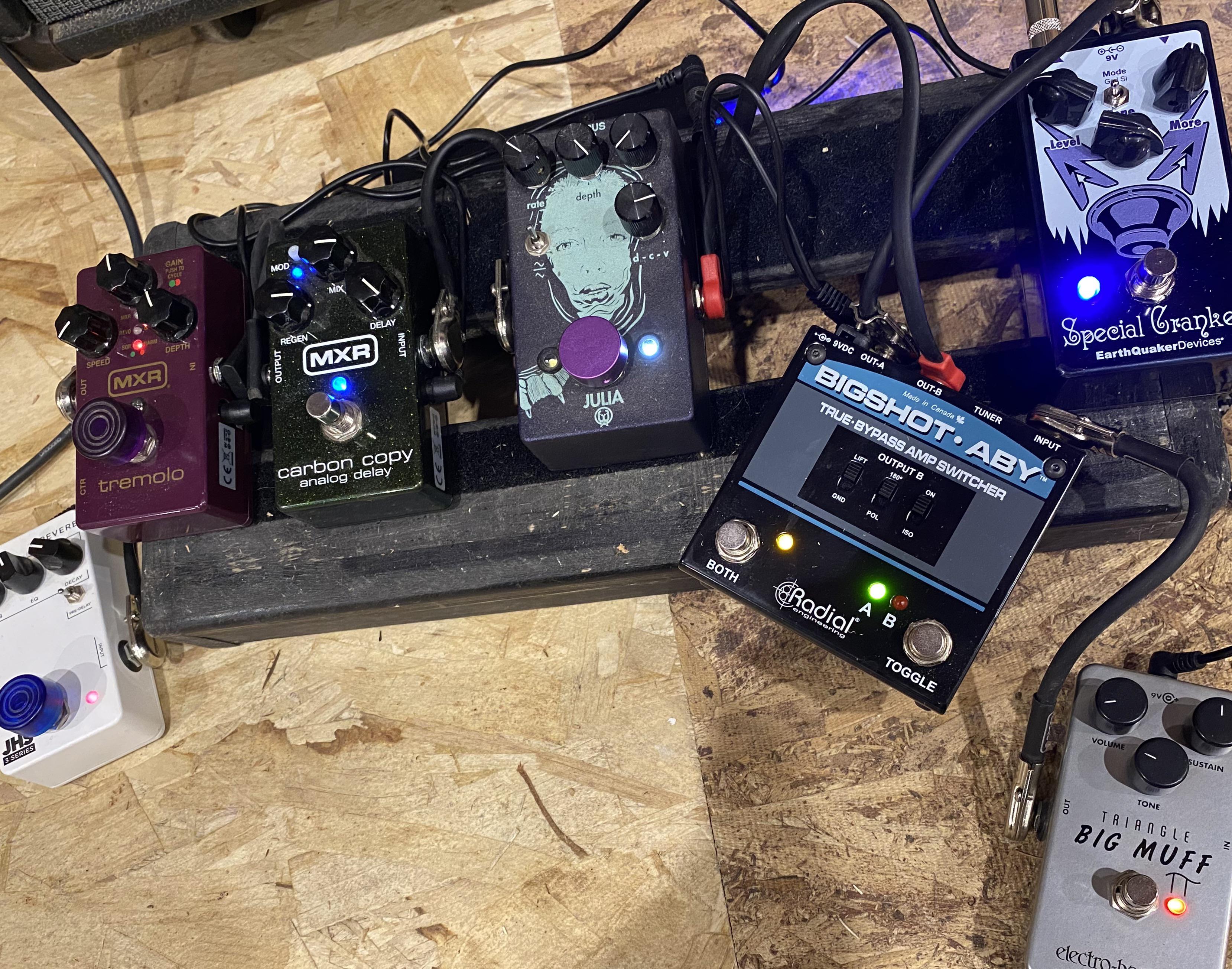 NPD: Radial Bigshot ABY : r/guitarpedals