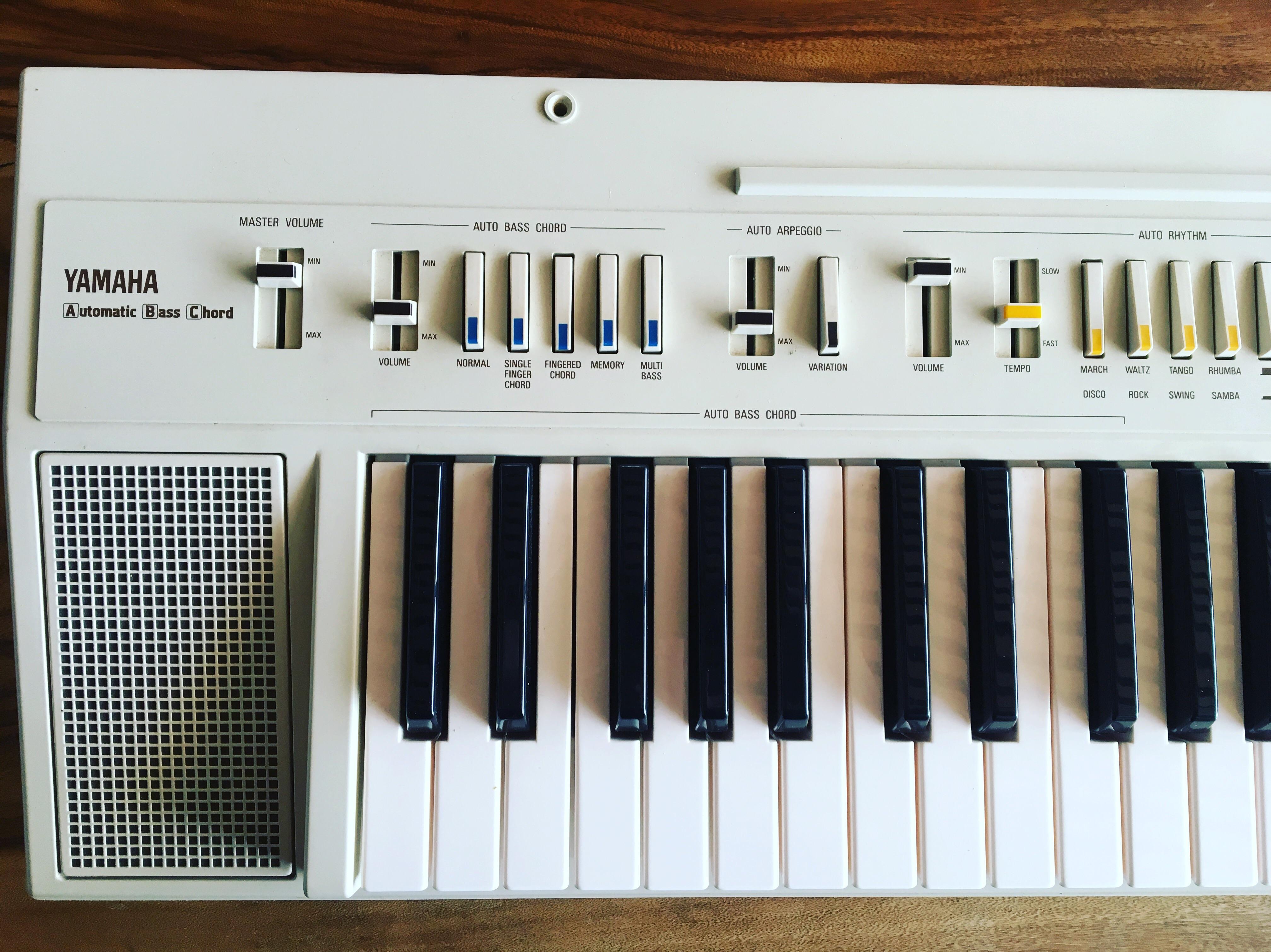 1981年製の超レアなヤマハPS-30を手に入れた！ Beach Houseからご挨拶