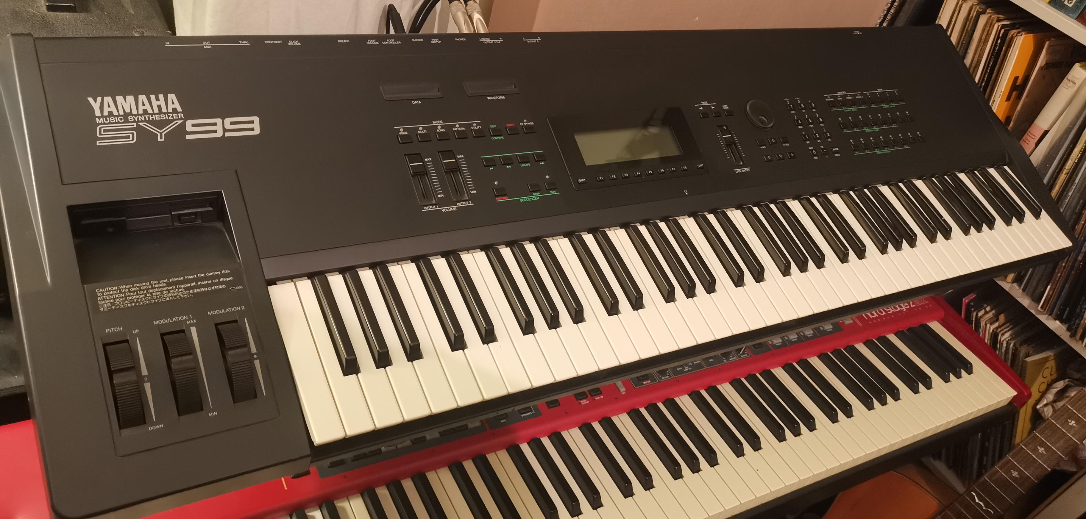 ヤマハSY99買ったんだけど - マジでヤバい！ : r/synthesizers