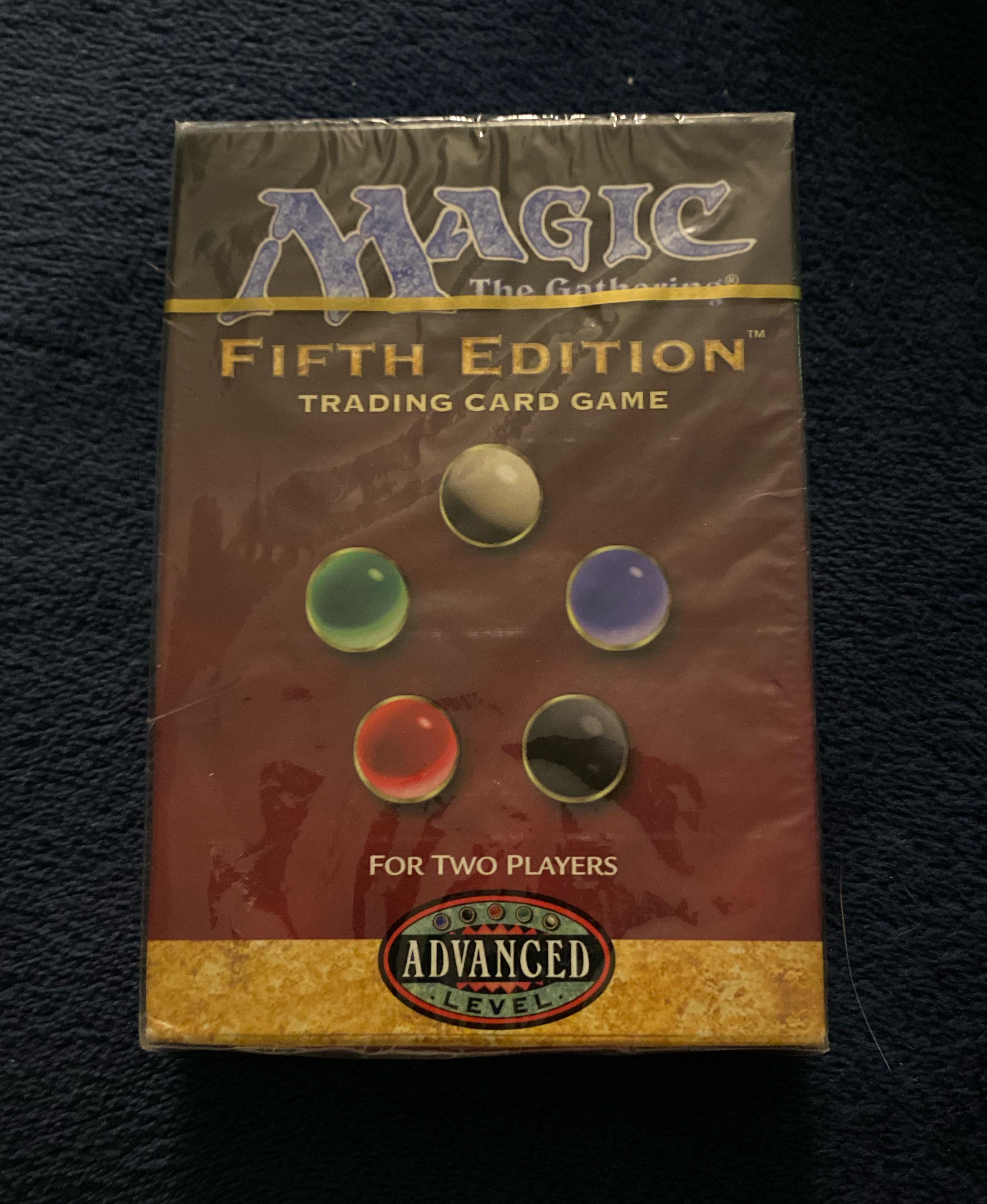 未開封の Fifth Edition 2 人用スターターデッキ…開けるべきか、開け