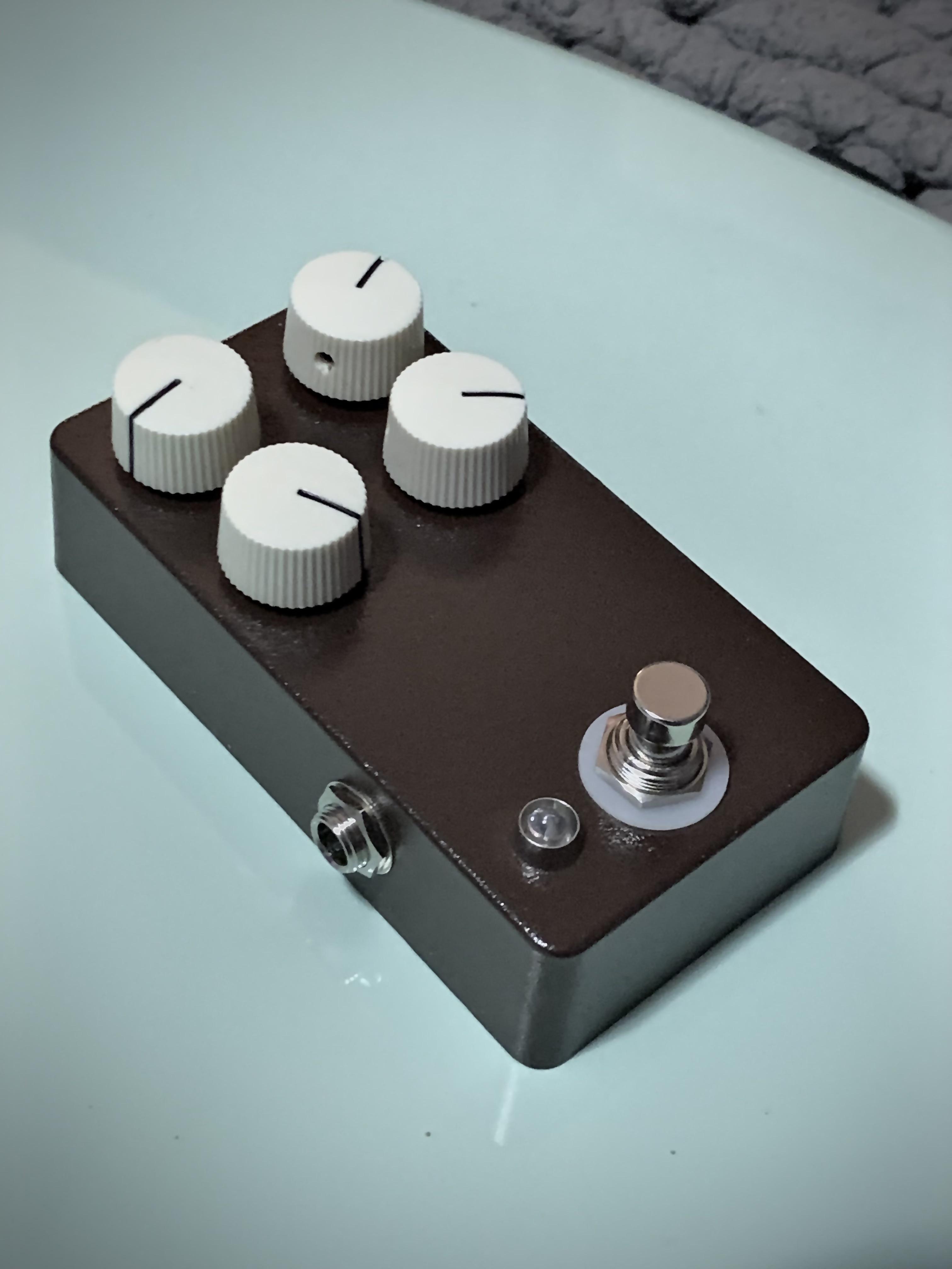 Jan Ray clone - another build using a coda effects pcb! : r/diypedals