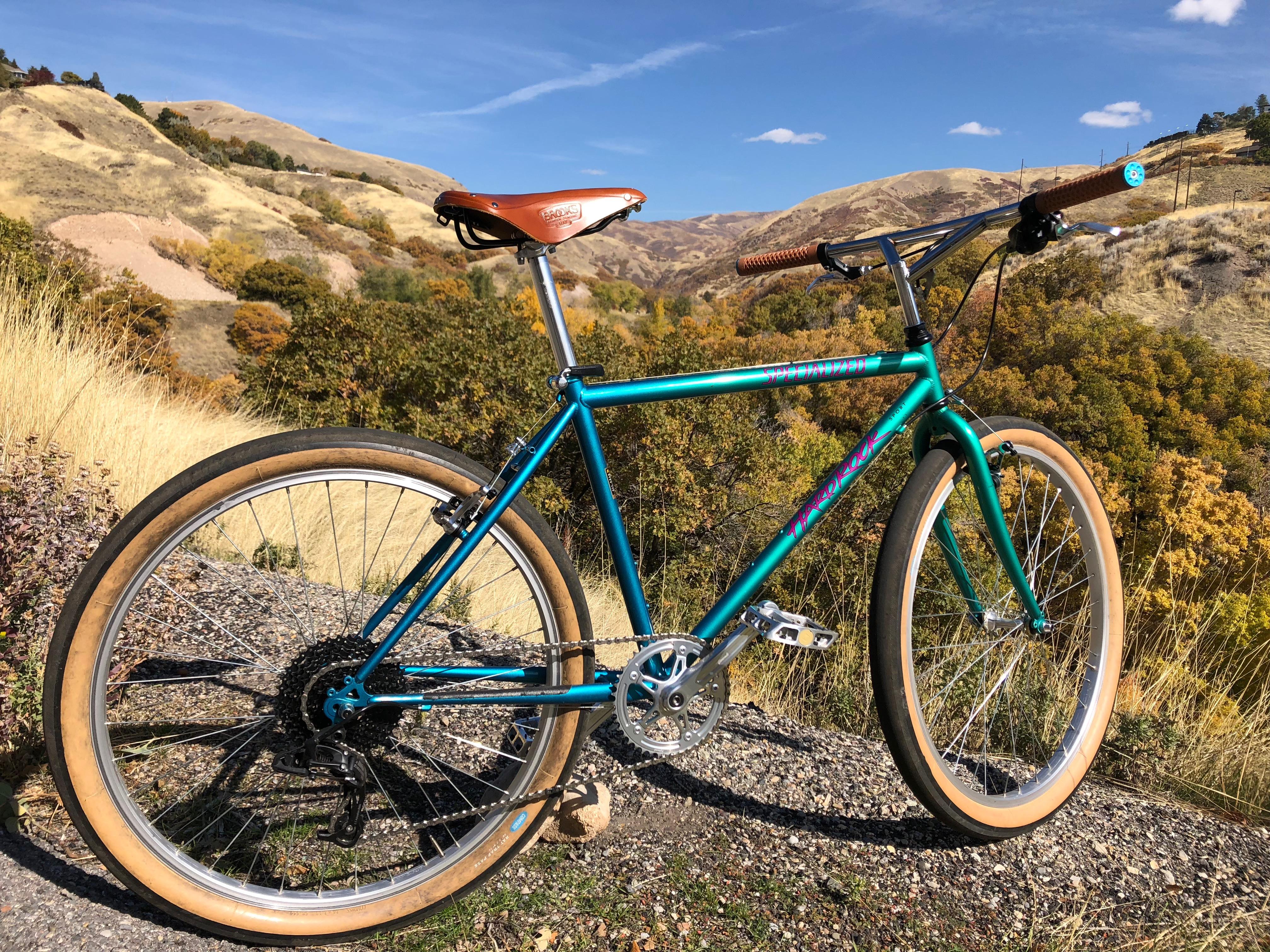 ビンテージMTBの投稿を続けるよ、今回はSpecialized Hard Rock！ : r