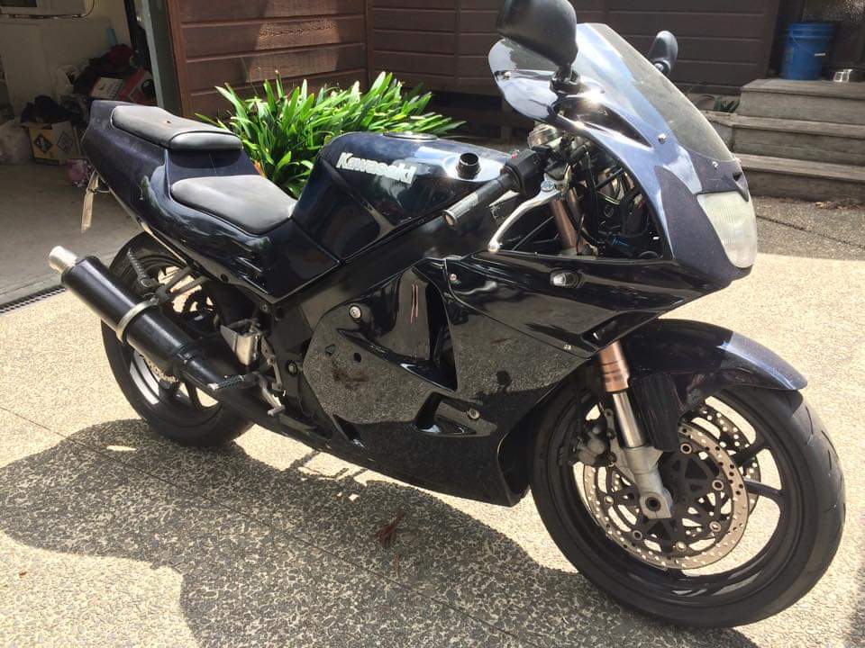 My first bike - Kawasaki ZXR250C 1992. It was way too much for a