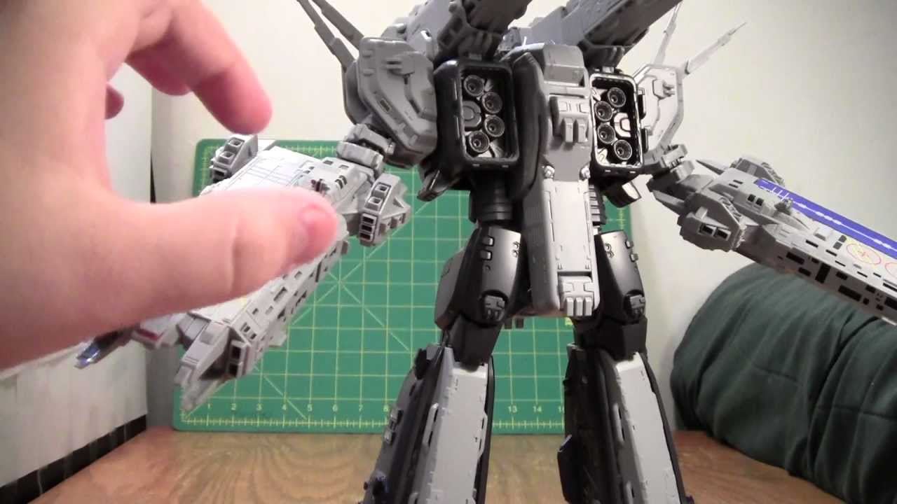 Yamato 1/3000 Scale SDF-1 Macross Review - YouTube