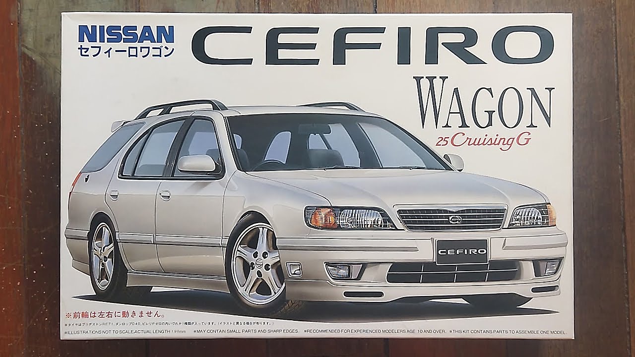 Fujimi 1/24 Nissan Cefiro Wagon 25 Cruising G | Plastic Model Kit