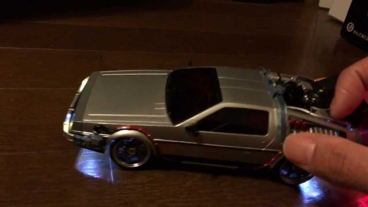 MINI-Z RACER（ミニッツ）AWDドリフトでバック・トゥ・ザ