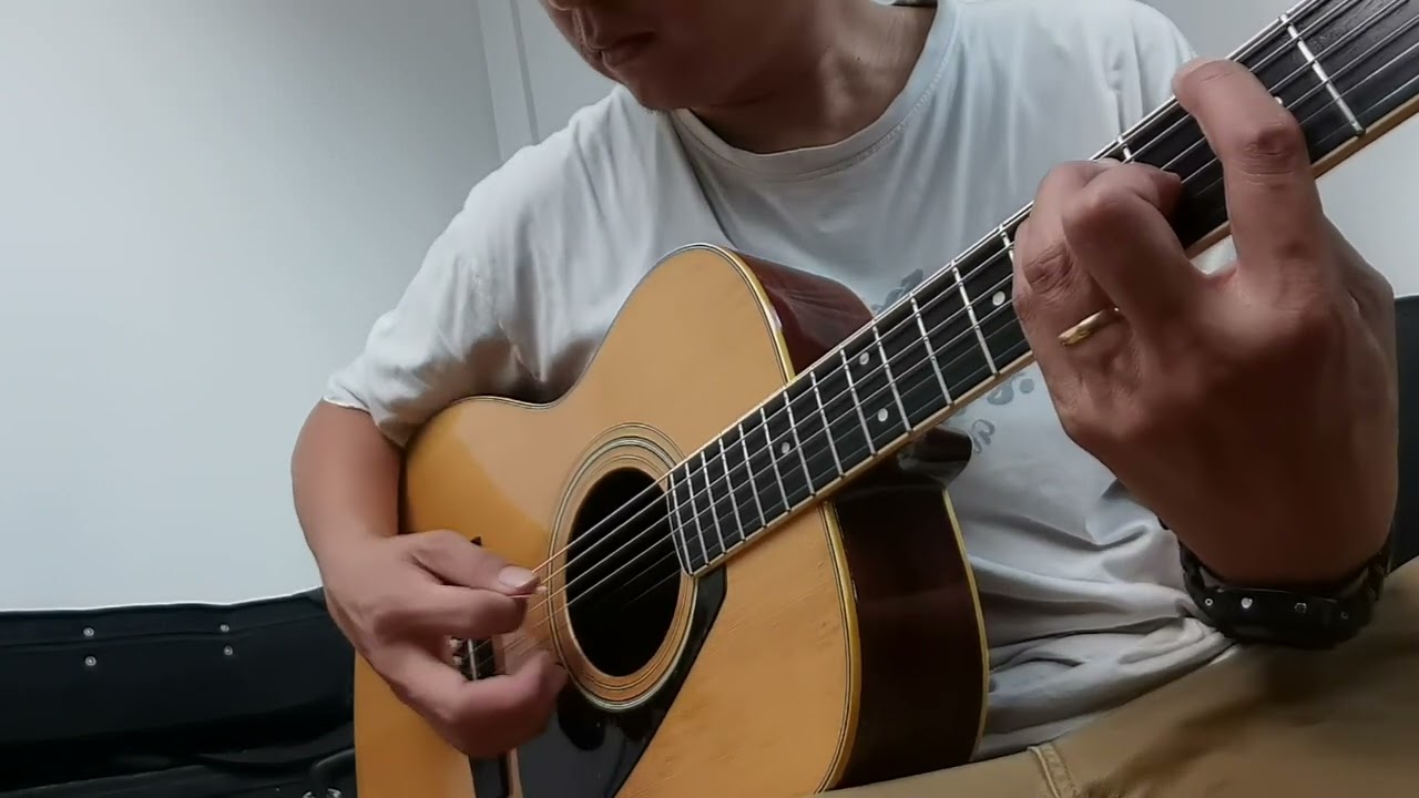 Yamaha FG-252 Japan 1976-77 ทรง OM ไม้หลังสามชิ้น : รีวิว - YouTube