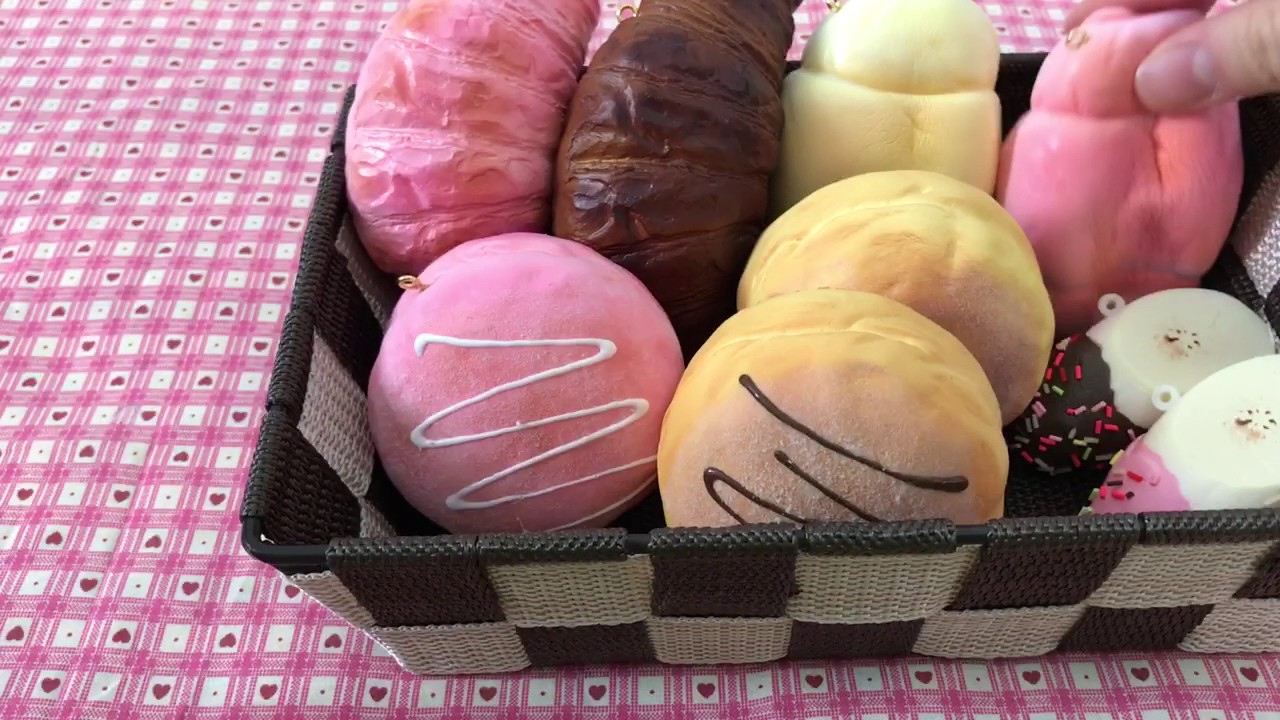 スクイーズ 購入品】袋を開けたカフェドエヌのスクイーズをプニプニ