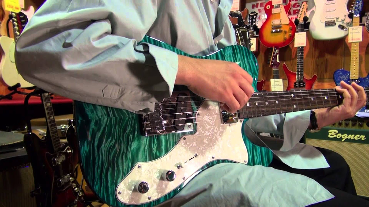 池部楽器店】Freedom Custom Guitar Research Black Pepper Semi Order